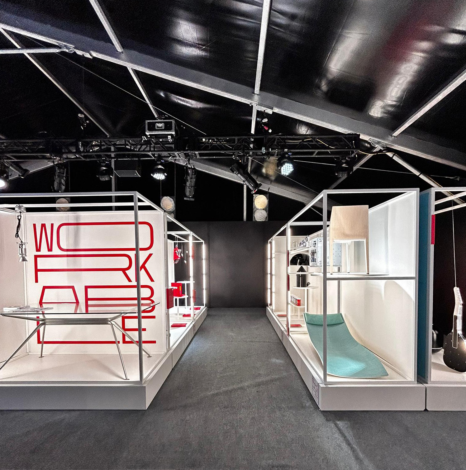 Le Perroquet in Los Angeles for the &quot;Italia Geniale&quot; Design exhibition 