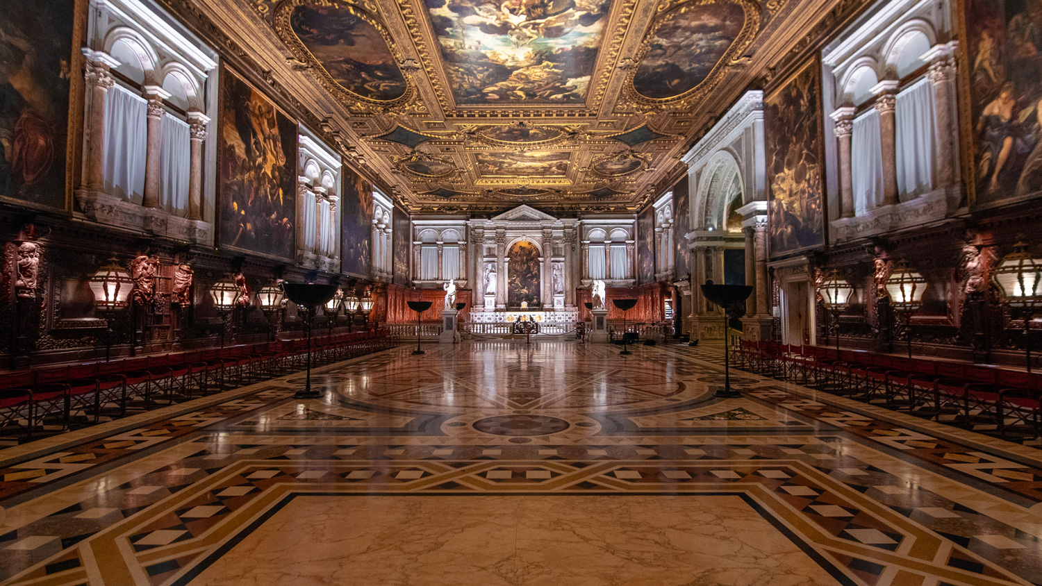 A new lighting system for Tintoretto&#39;s masterpieces